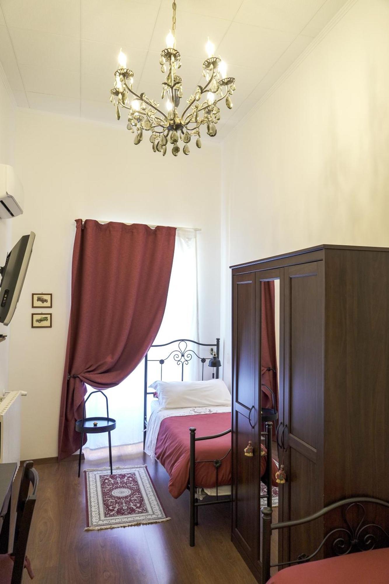 La Casa Del Fabbro Bed & Breakfast Troina Exterior photo